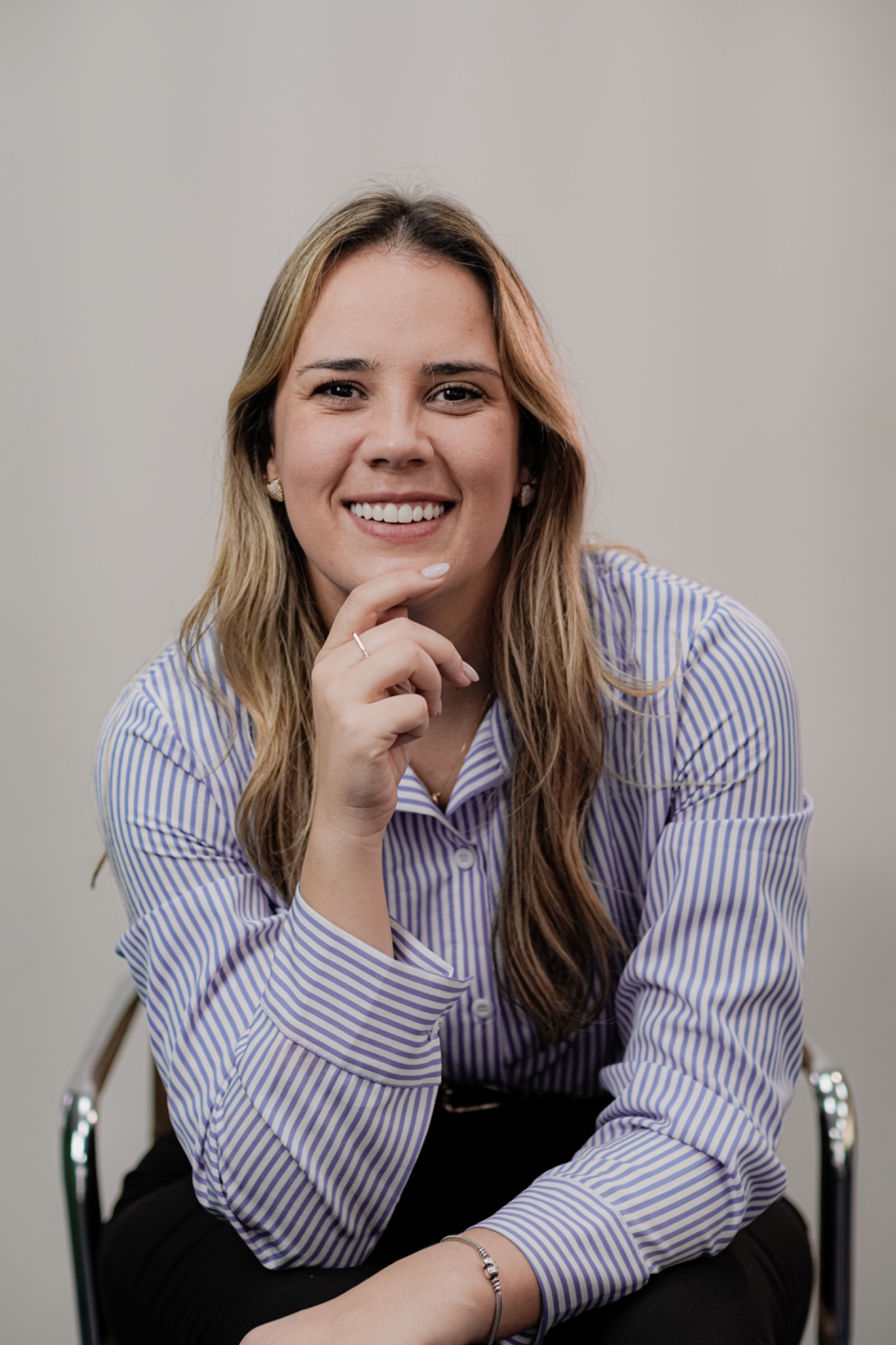 Maressa Zola sorrindo